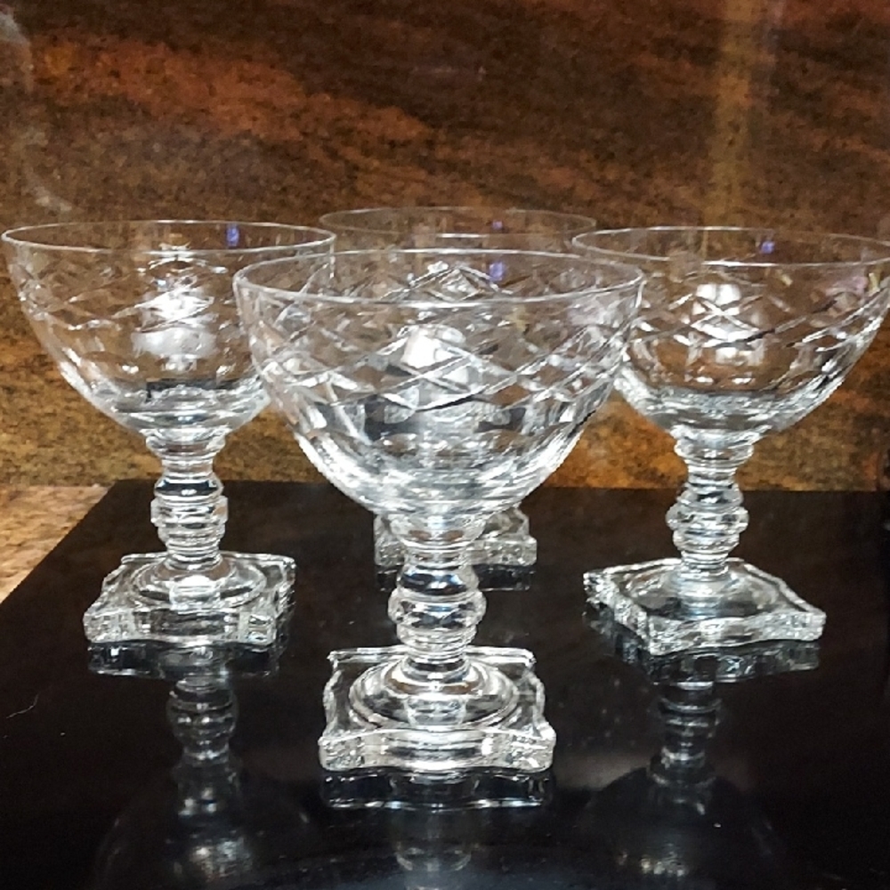 Vintage Canterbury Champagne/Sherbet Glasses Rare Find 4  B100